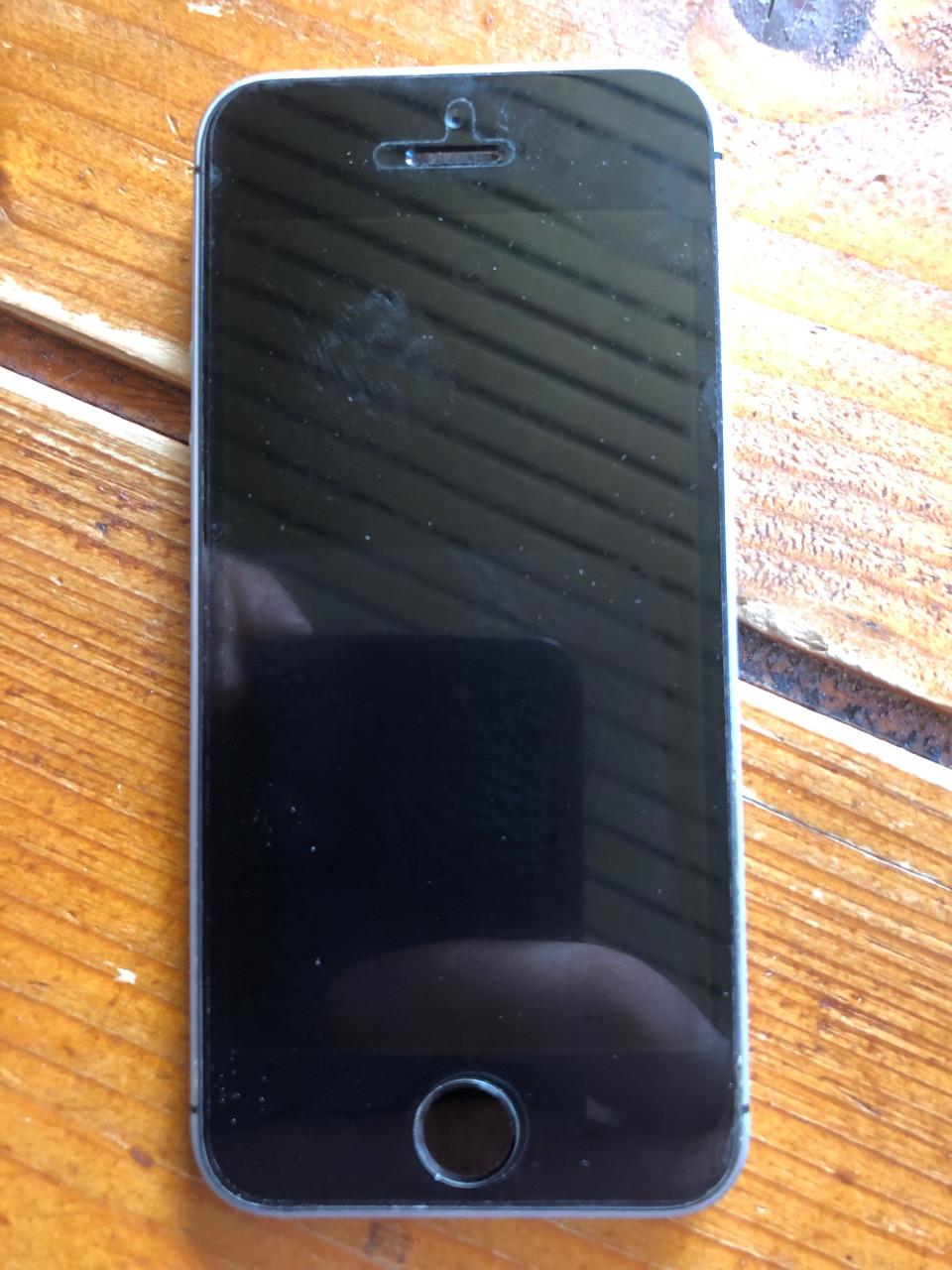 IPhone SE 2016