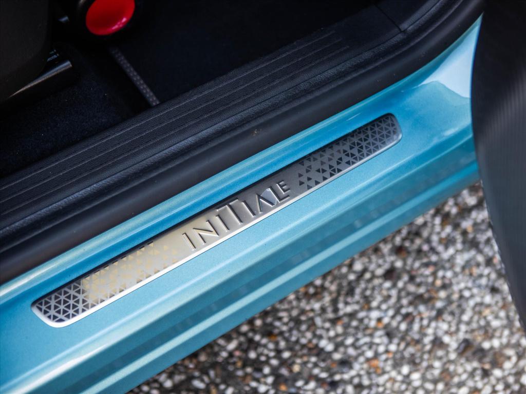 Renault Captur tce 140pk initiale paris | automaat | leder interieur | park