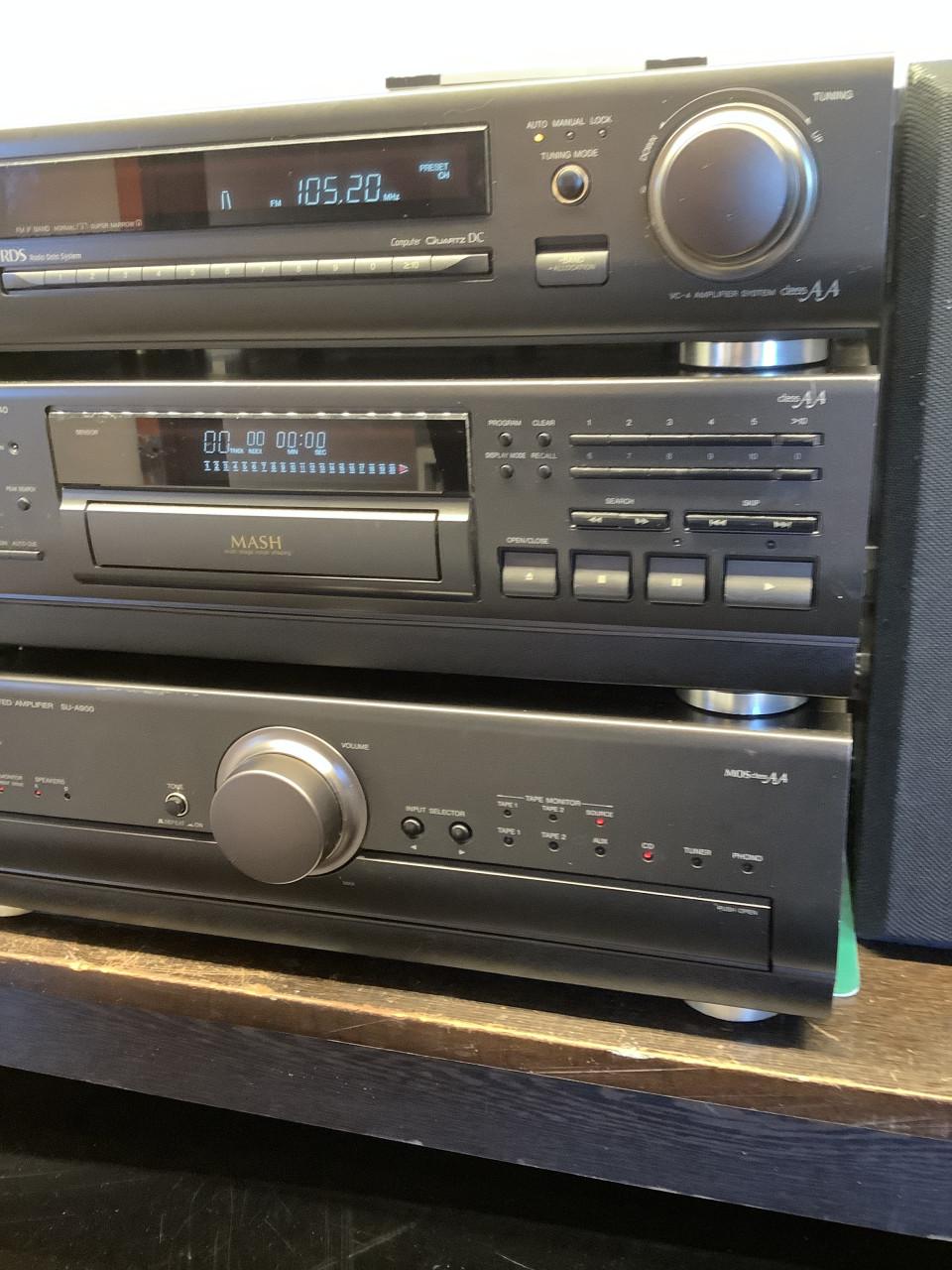 Technics Stereo Set van 3 top elementen + luidsprekers.