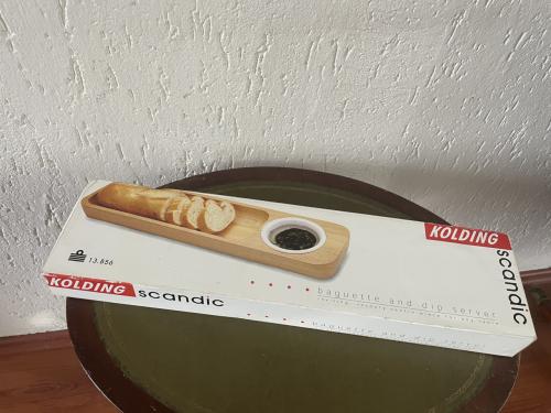 Serveerplank hout Baguette en dip server nieuw in doos