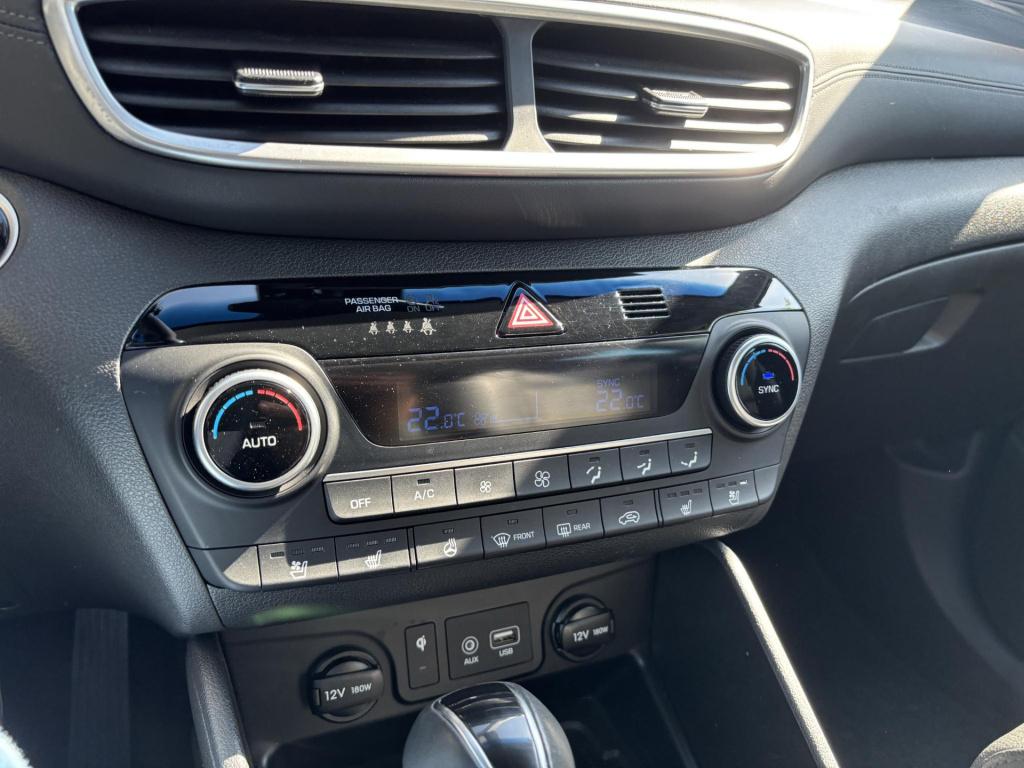 Hyundai Tucson 1.6 t-gdi premium automaat, nl-auto incl. trekhaak!
