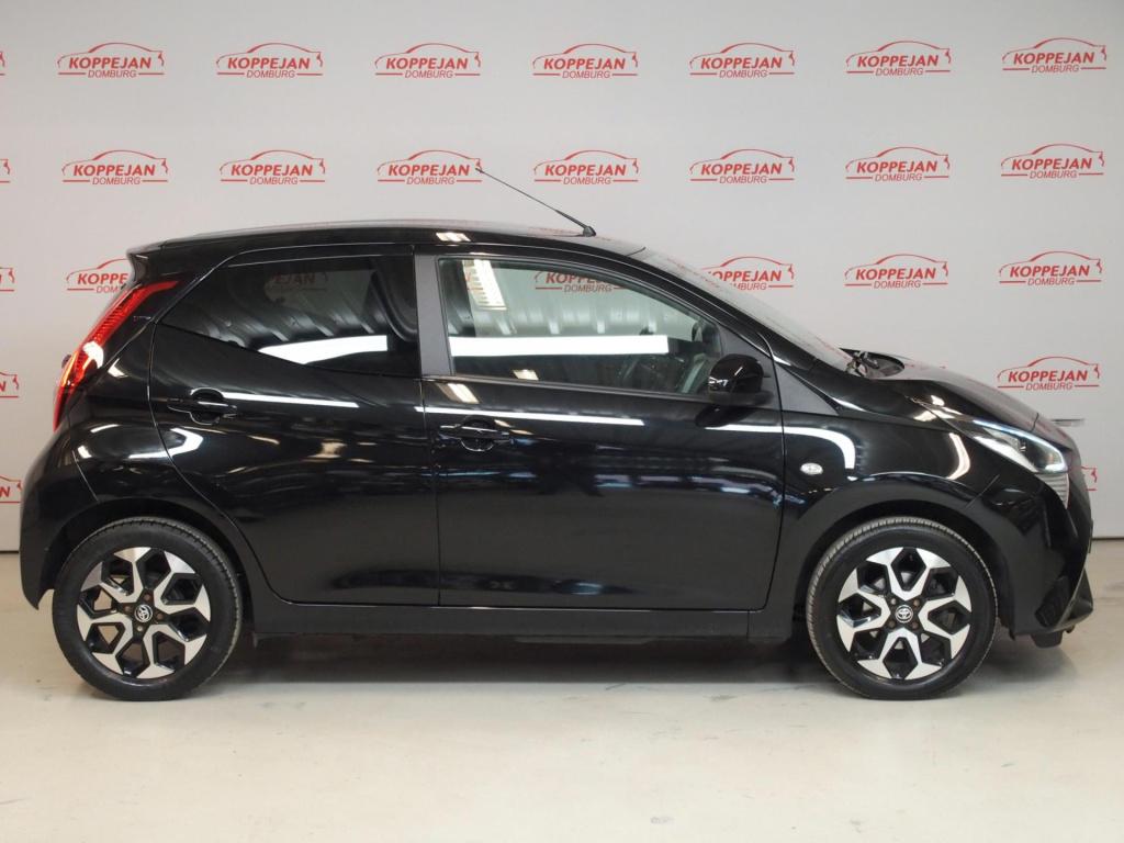 Toyota Aygo 1.0 vvt-i x-joy nl auto, carplay, klimaatcontrole,