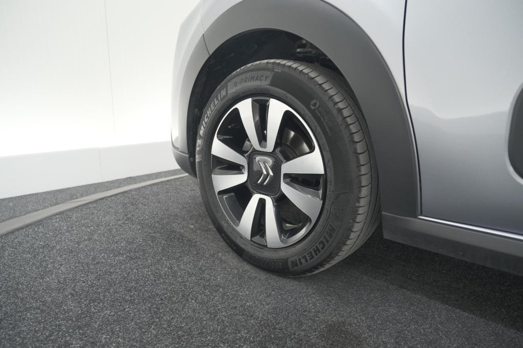 Citroen C3 puretech 110 eat6 max | parkeersensoren | apple carplay | 16 inc