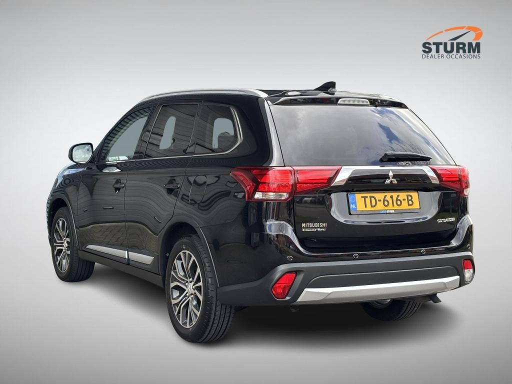 Mitsubishi Outlander 2.0 connect pro