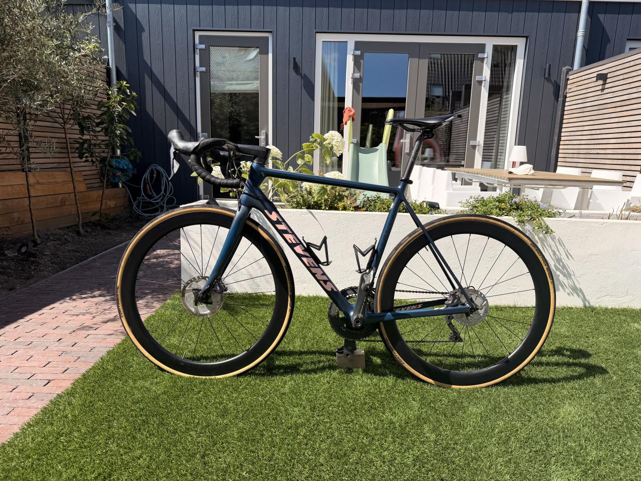 Stevens Xenon Disc - Maat 56