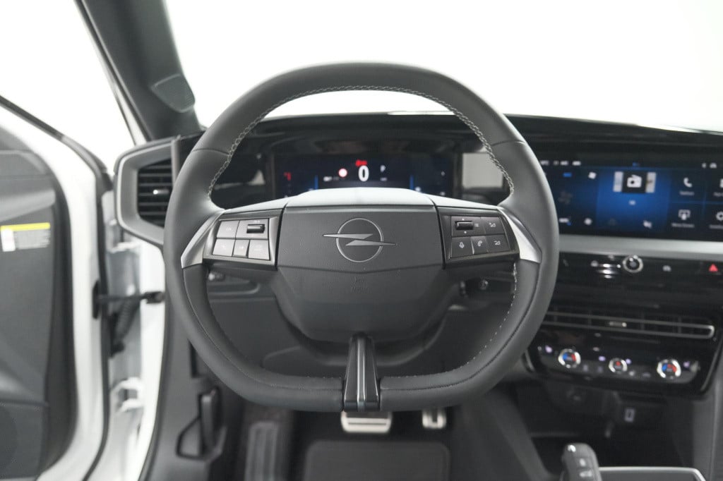 Opel Mokka turbo 130 at8 gs | nieuw model | camera | massagefunctie | apple