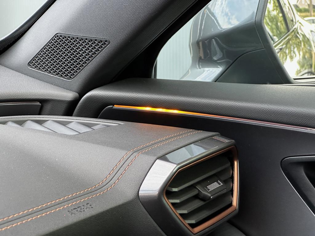 Cupra Formentor 1.5 tsi 150pk dsg | adapt. cruise | carplay | camera | dode