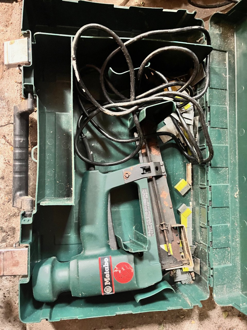 Metabo schuurmachine + Metabo tacker