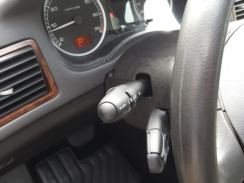 Peugeot 307 xt premium 1.6i-16v 5-drs automaat (4t) trekhaak | cruise & cli