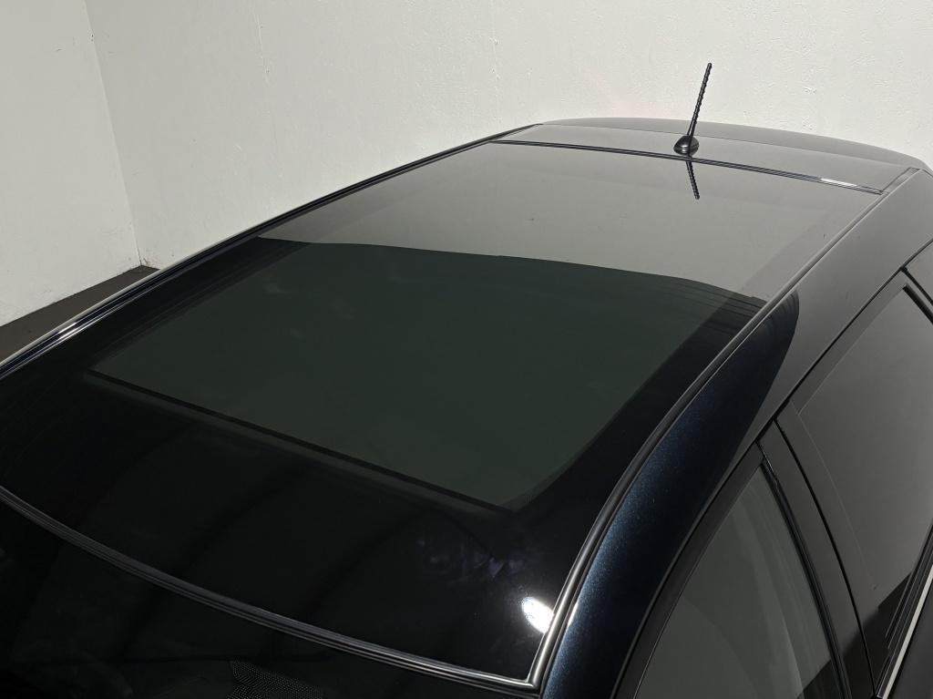 Toyota Auris 1.8 hybrid lease | panodak | navi | camera |