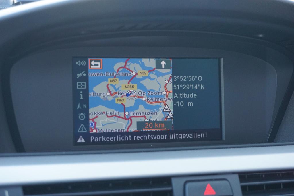 BMW 3-serie 318i business line climate / navi / cruise / pano / elektr. ram