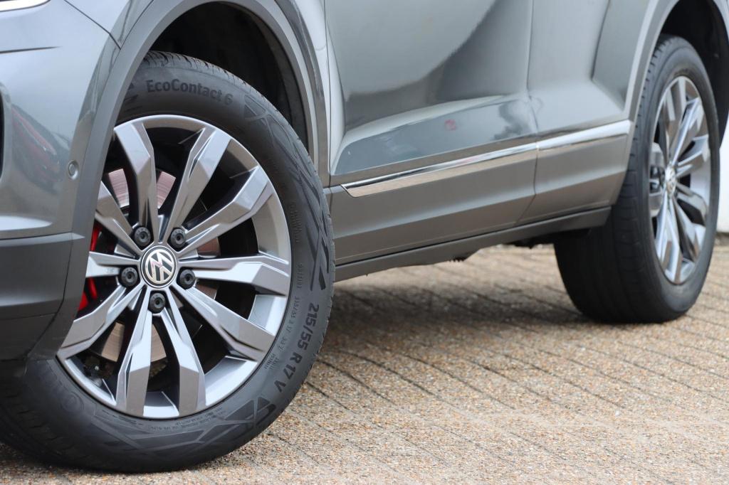 Volkswagen T-roc 1.5 tsi sport 150pk