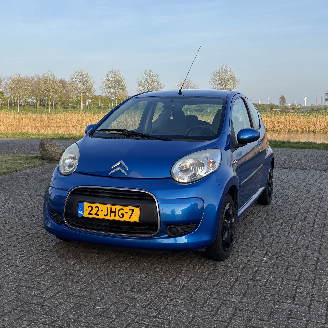 Citroën C1 - metallic blauw - bj 2009