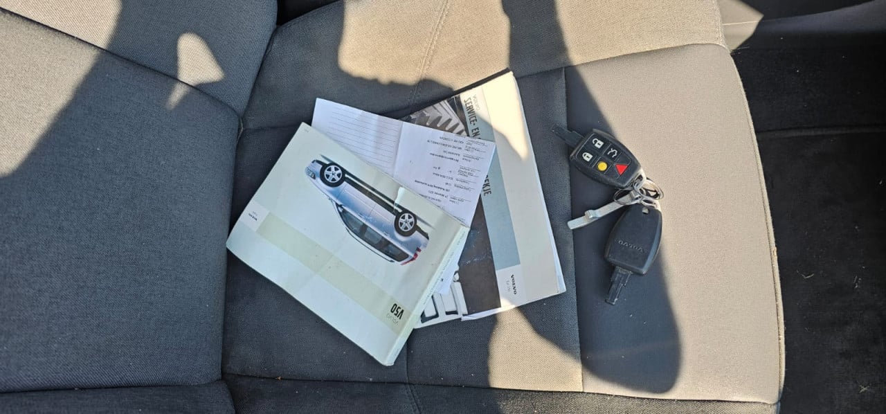 TE KOOP VOLVO V50 1.8 KINETIC STATION MET KLIMAAT CONTROL