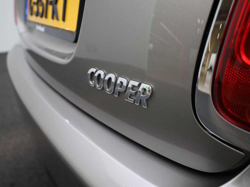 Mini Cooper mini 1.5 pepper | automaat | lage km stand | apple carplay / an