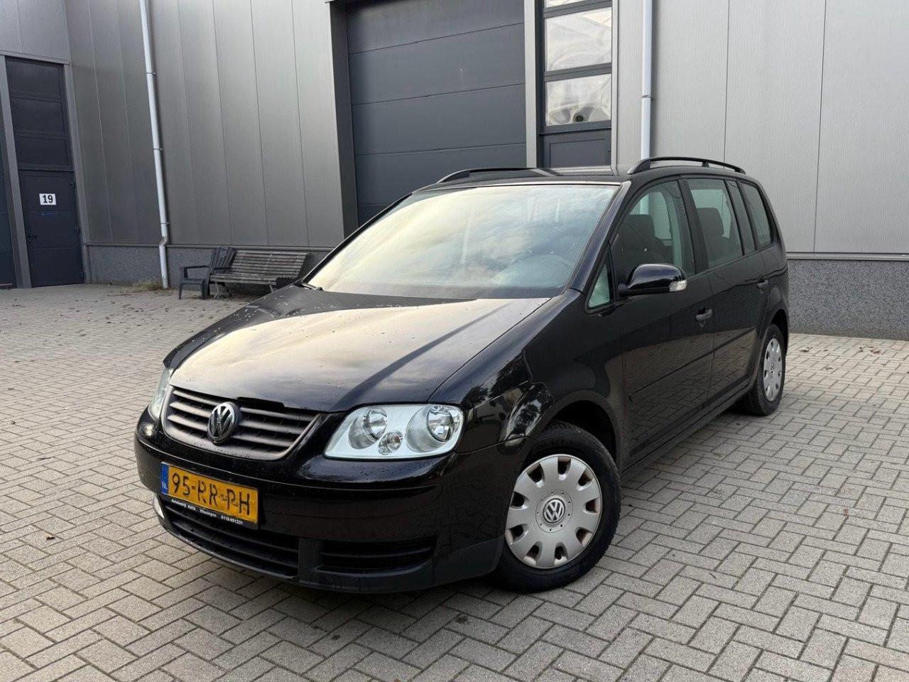 Volkswagen Touran 1.6 Business Airco/Cruise