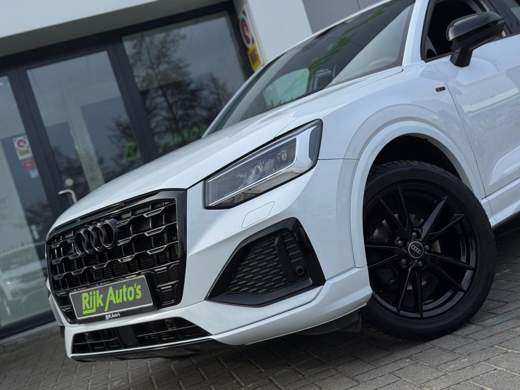 Audi Q2 35 tfsi s edition * virtual * camera * black pack * btw