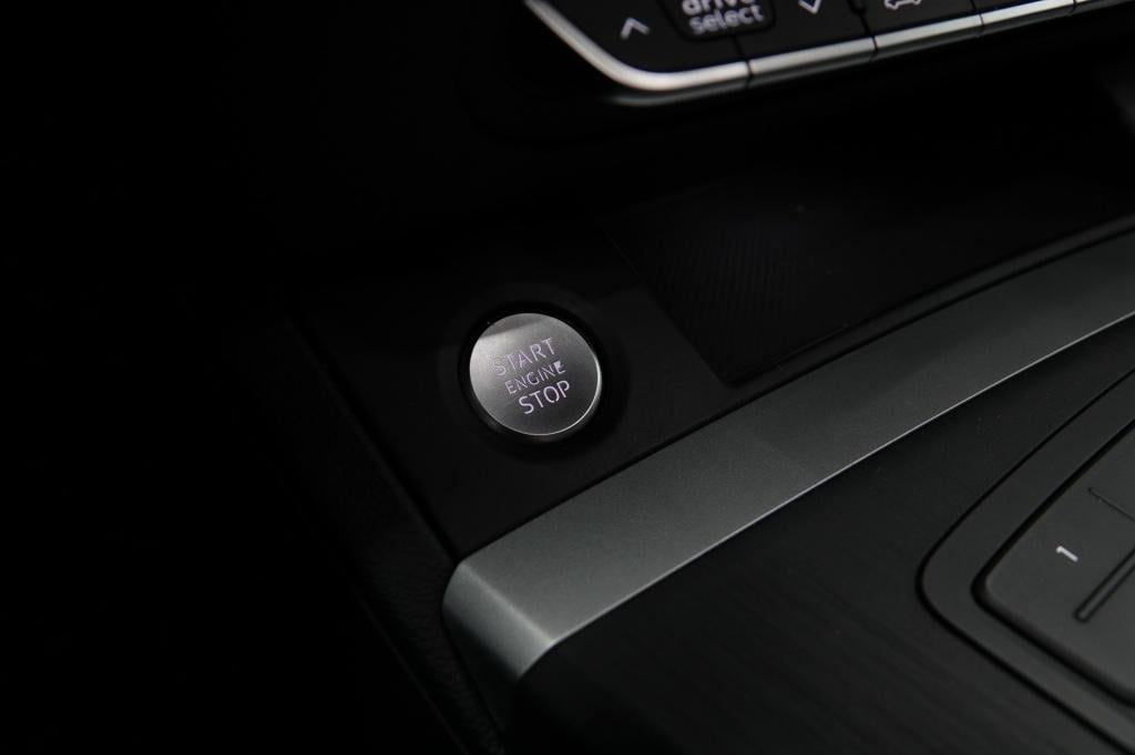Audi Q5 2.0 quattro hybride | pano | luchtvering | led |