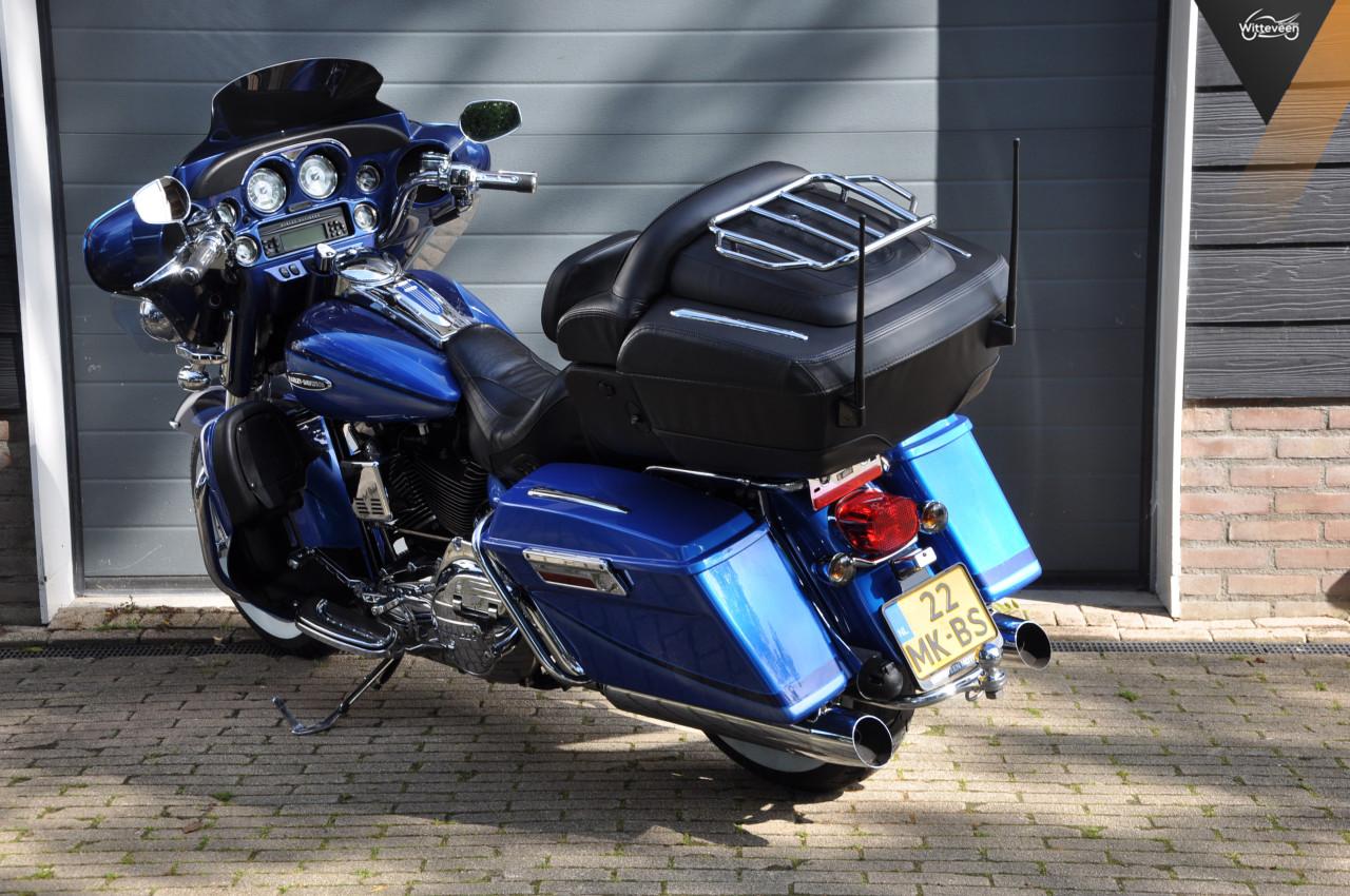 Harley Davidson Electra Glide Classic Ultra CVO 110 FLHTCUSE