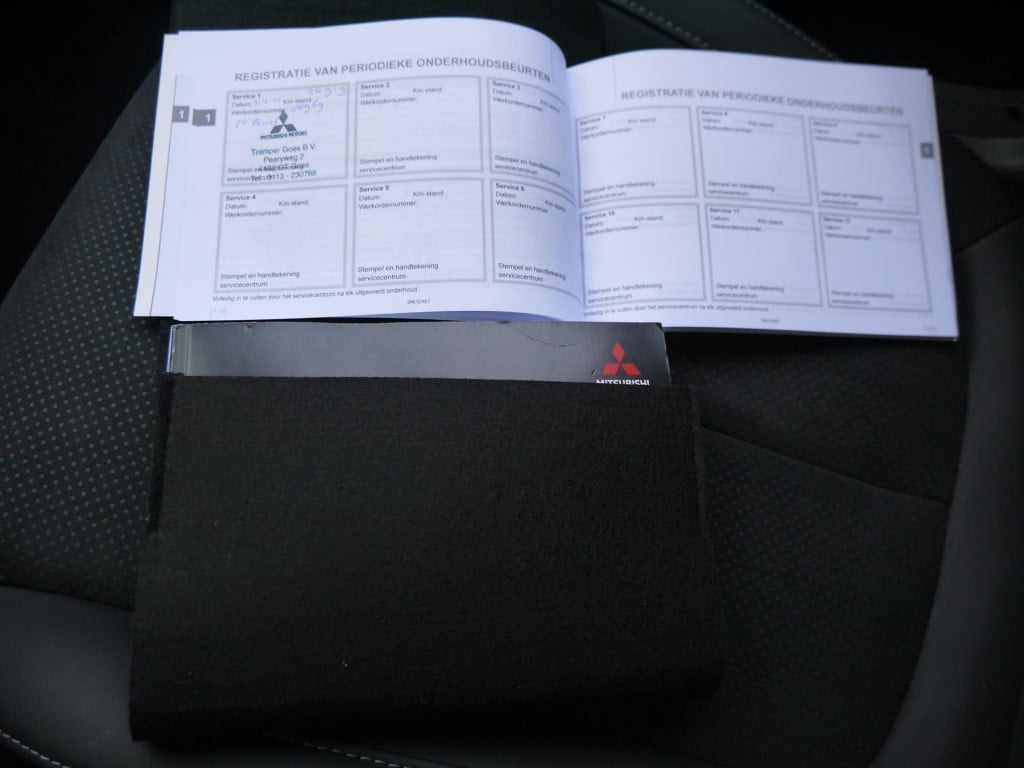 Mitsubishi Eclipse Cross 2.4 phev business intense+|rijklaar