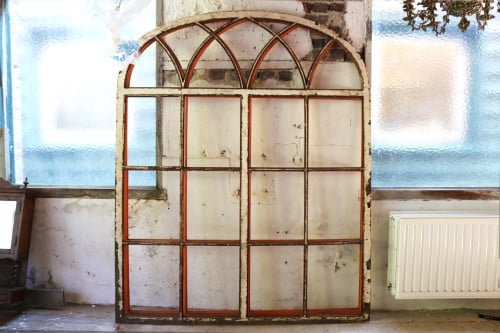 Antieke gietijzeren kerkramen / stalramen 2 stuks 150 x 186