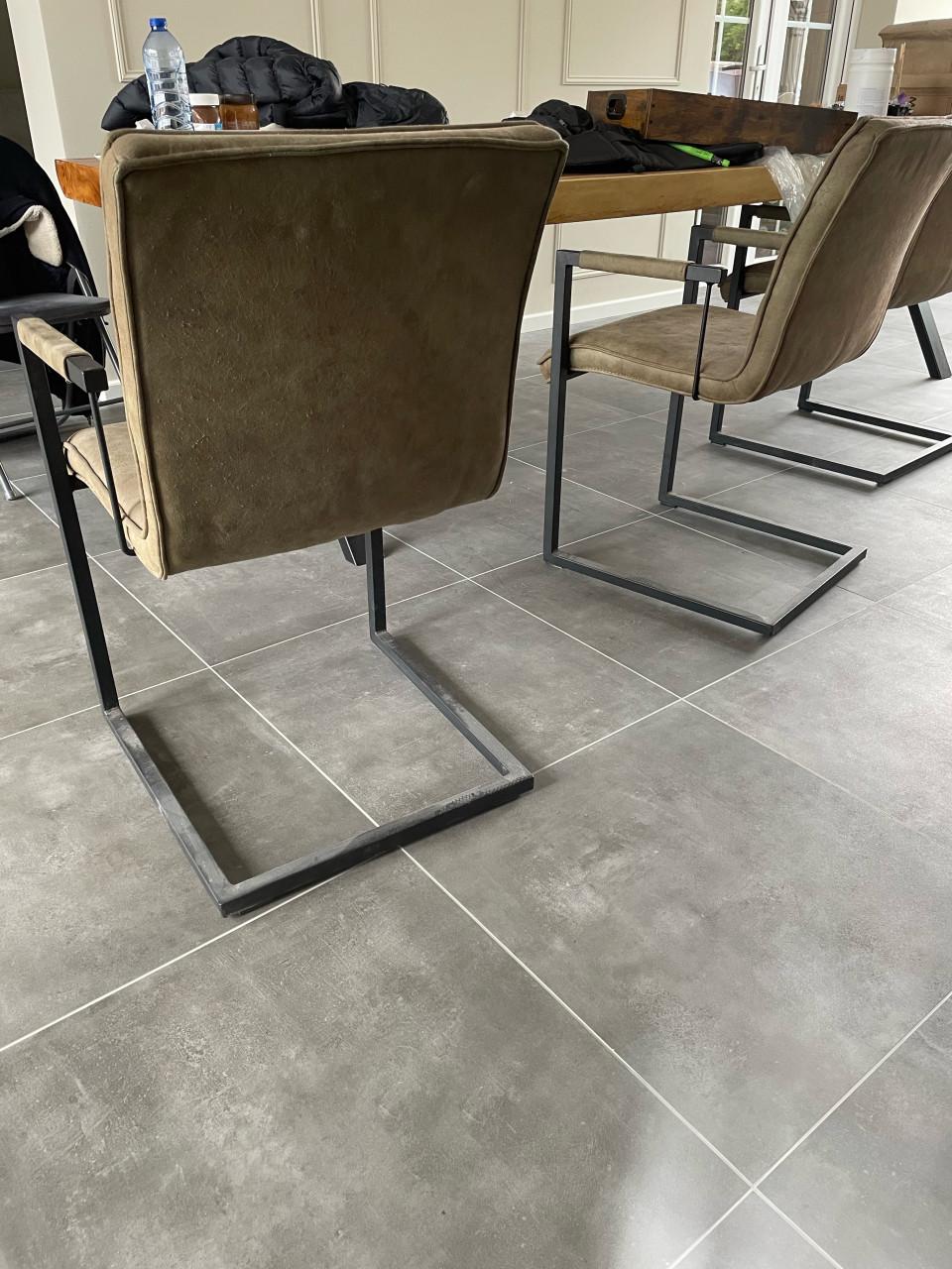 4x eetkamerstoelen olijfgroen