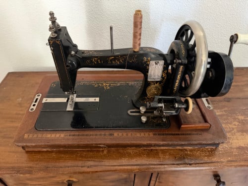 Naumann naaimachine