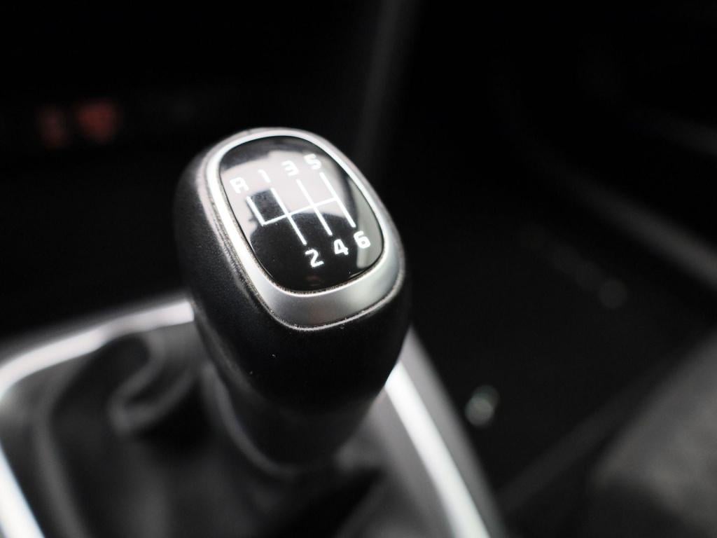 Kia Cee'd 1.0 t-gdi dynamicline | apple carplay | climate control  | cruise