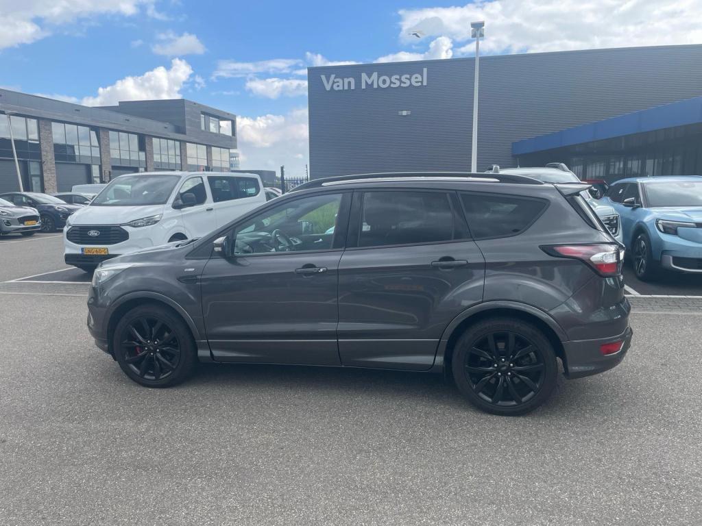 Ford Kuga 1.5 ecoboost st line 150 pk
