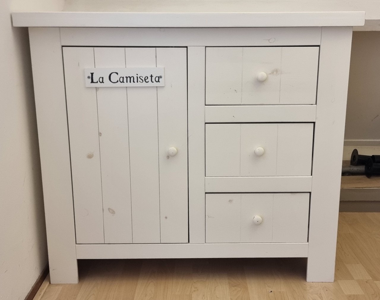 Babyledikantje commode