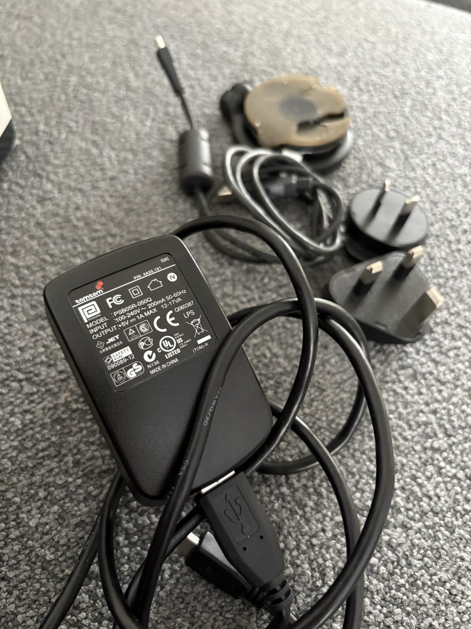 TomTom Navigatiesysteem - Black Edition (EasyPort™) + accessoires