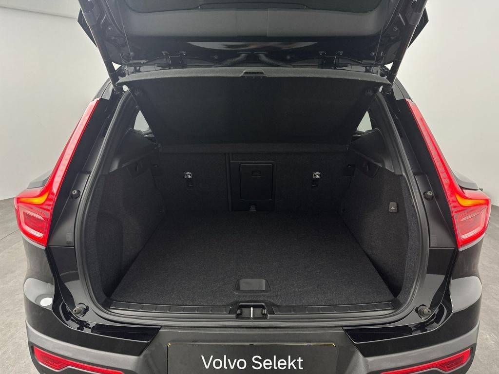 Volvo XC40 t2 129pk aut8 business pro| adap.cruise| trekhaak| camera| clima