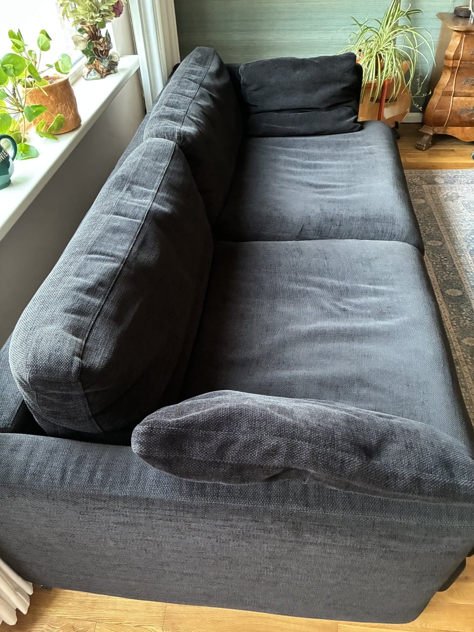 Gratis zwarte stoffen 3,5-4 zits bank