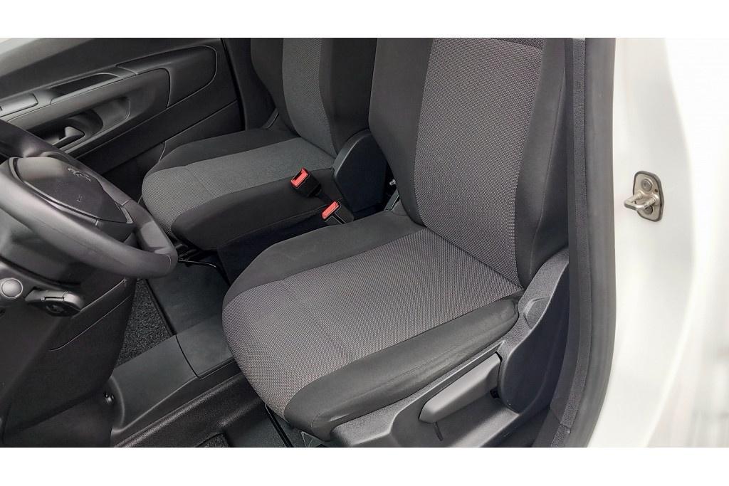 Peugeot Partner 1.5 bluehdi premium navi | airco | cruise | trekhaak | schu