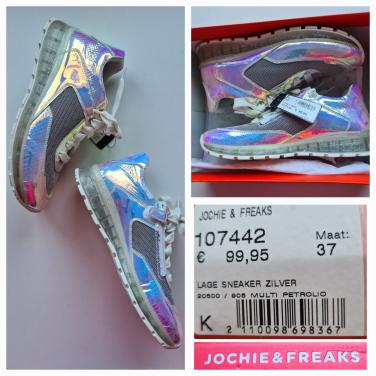 Nieuw in doos,  Jochie & Freak leren sneakers Maat 37