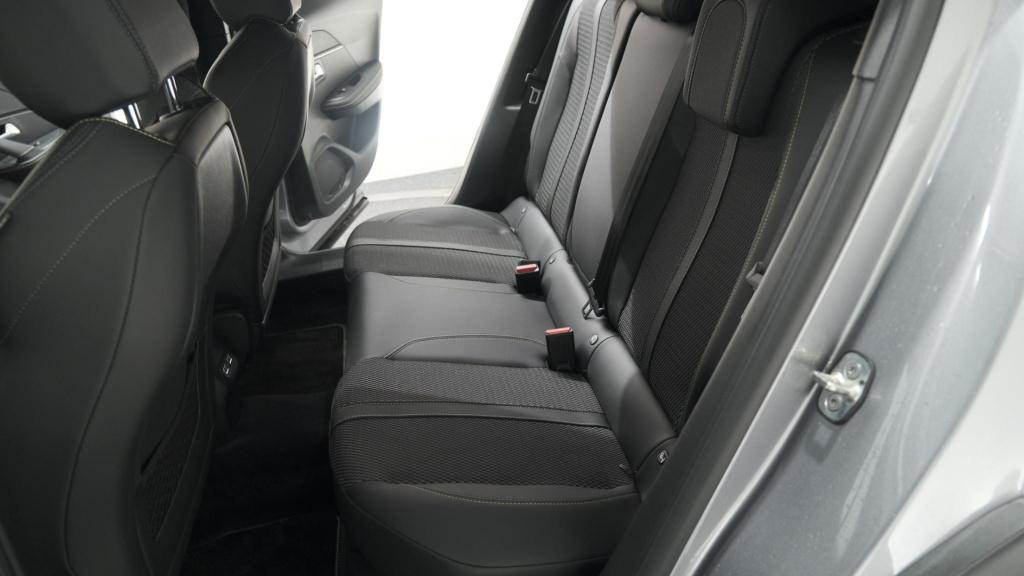 Peugeot 2008 puretech 130 eat8 gt | 360 camera | adaptieve cruise control |