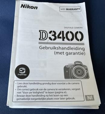 Nikon D 3400