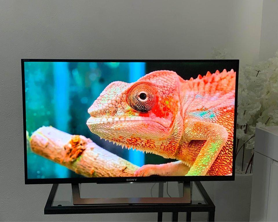 Sony Bravia X-Reality PRO 32 Inch (81cm)  Smart Led Full HD TV