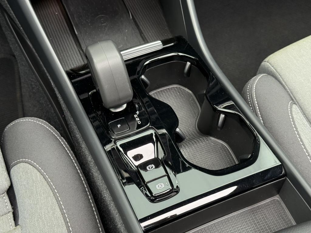 Volvo XC40 t5 262pk recharge ultimate dark | adap.cruise| panodak| trekhaak