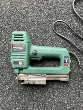 Elektrische Tacker / nietmachine