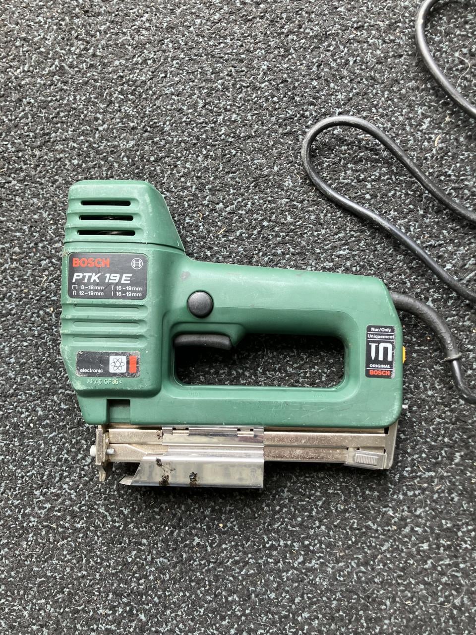 Elektrische Tacker / nietmachine