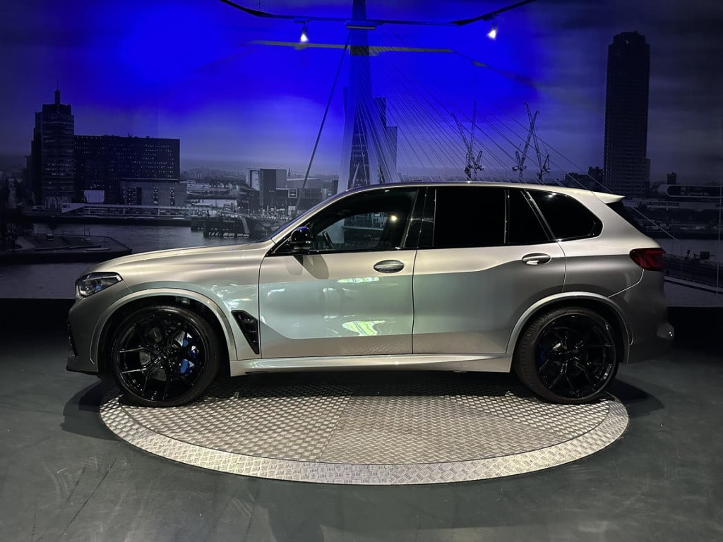 BMW X5 m competition *vossenwheels*carbon*pano*nl auto*