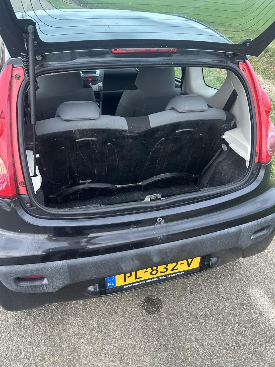 Peugeot 107 1.0 12V 3DR 2009 Zwart