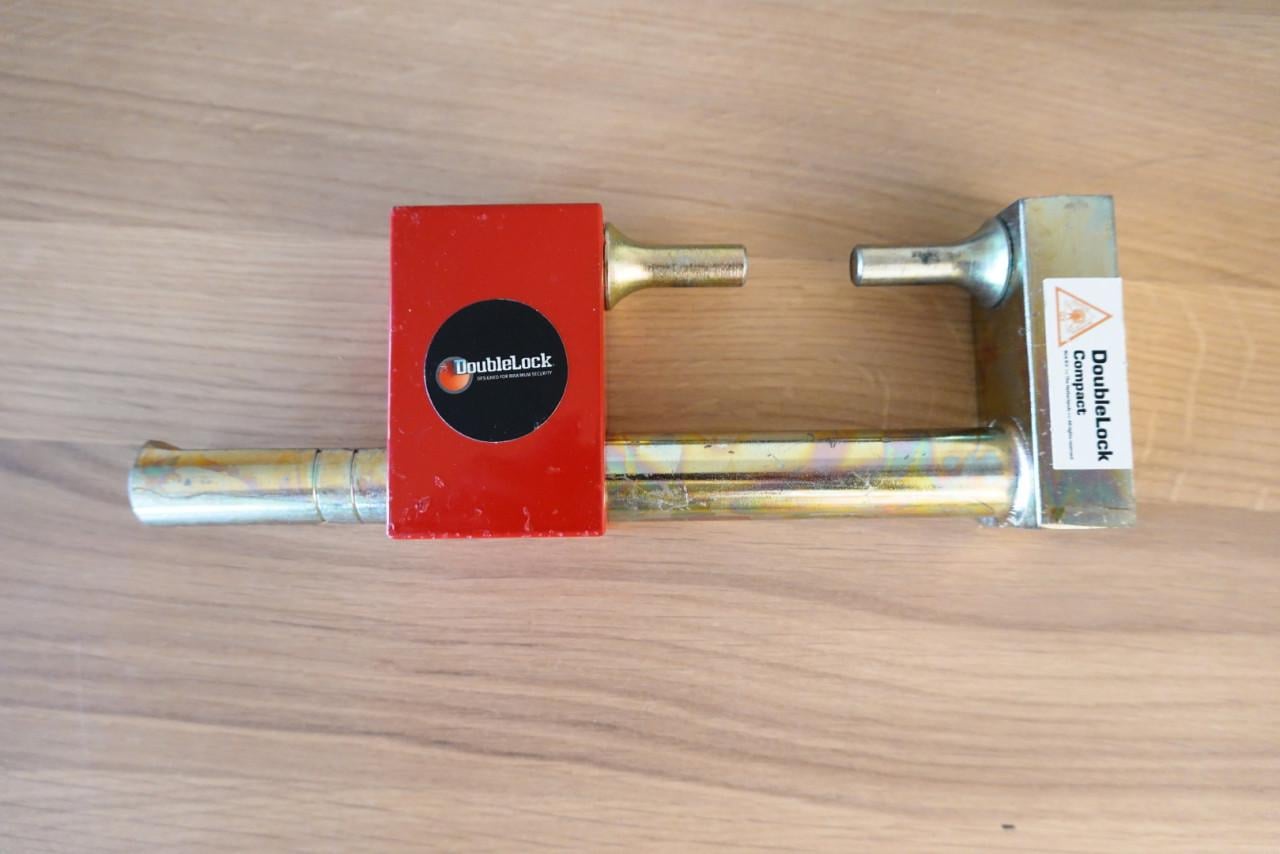 Caravan Disselslot Double Lock Condor