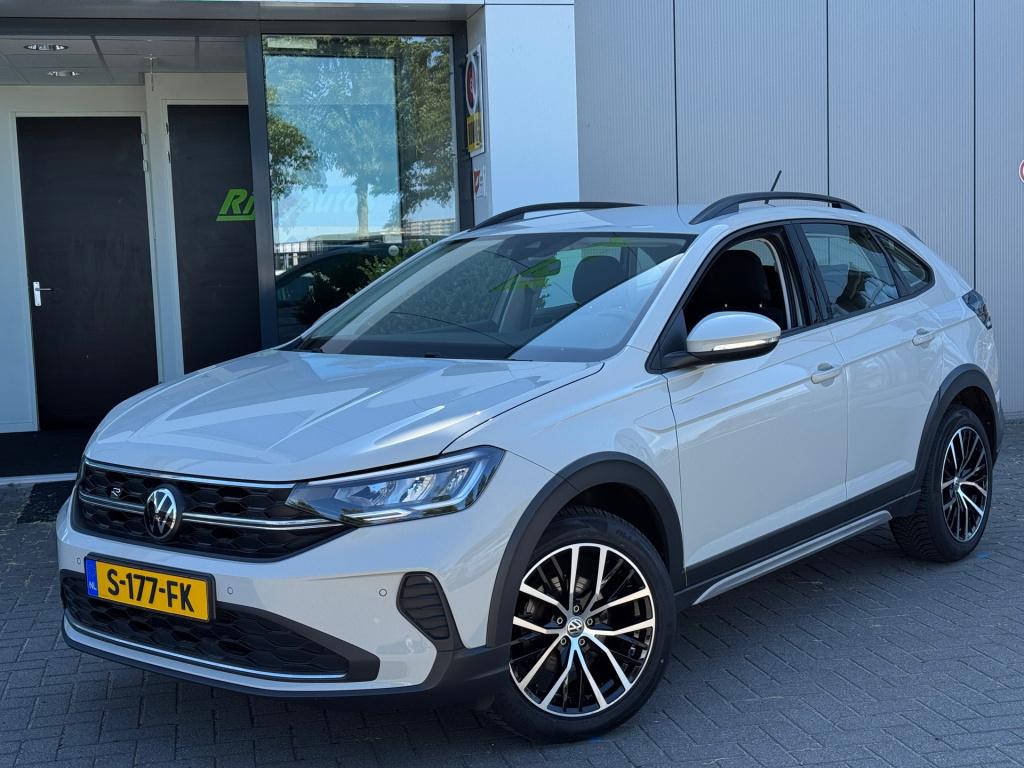 Volkswagen Taigo 1.0 tsi life business * carplay * stoelverwarming * pdc 2x