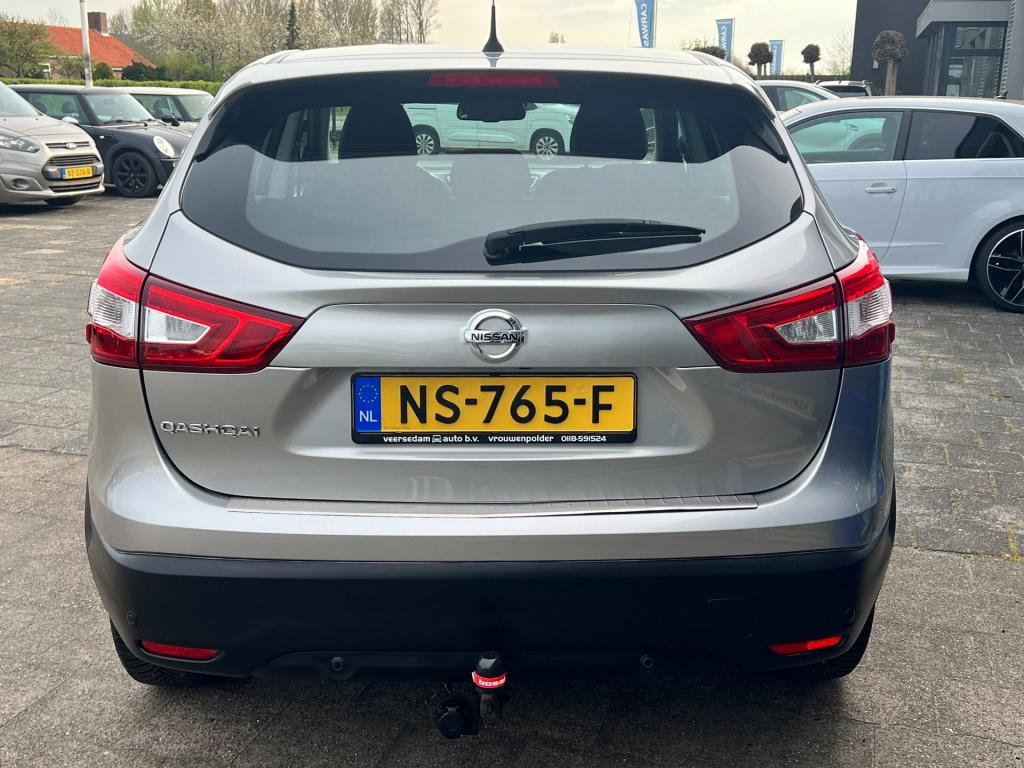 Nissan Qashqai 1.6 tekna, camera, trekhaak enz..