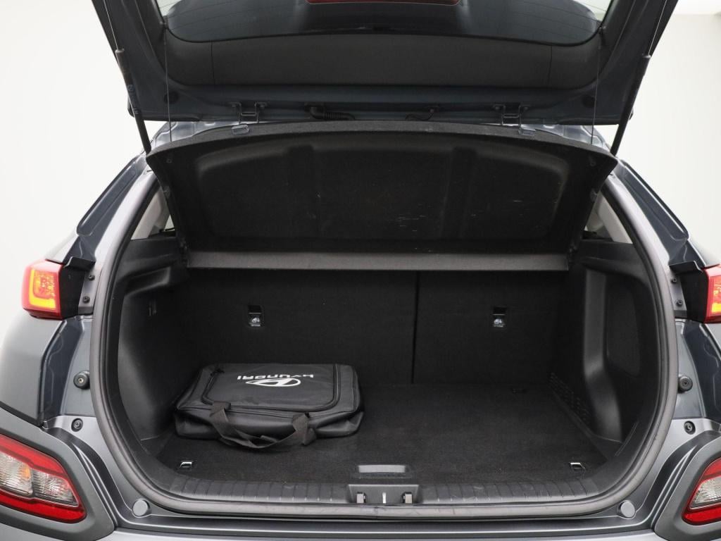 Hyundai Kona ev fashion 64 kwh