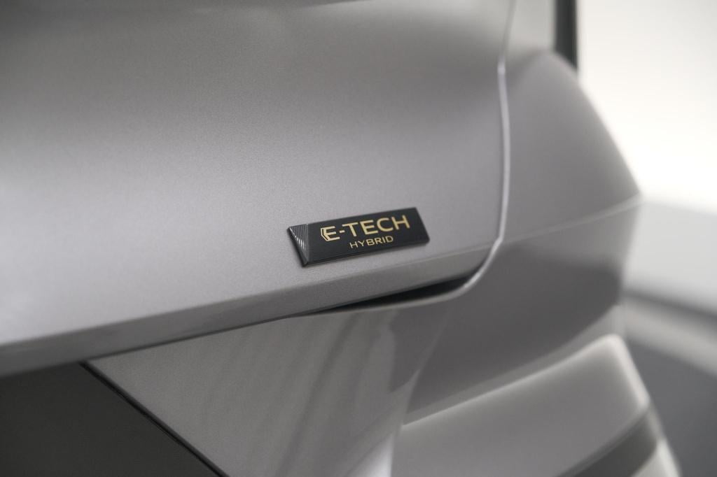Renault Symbioz 1.6 e-tech full hybrid 145 iconic | elektrische kofferklep 