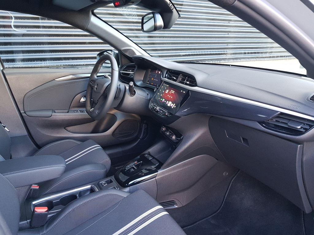 Opel Corsa 1.2 hybrid gs
