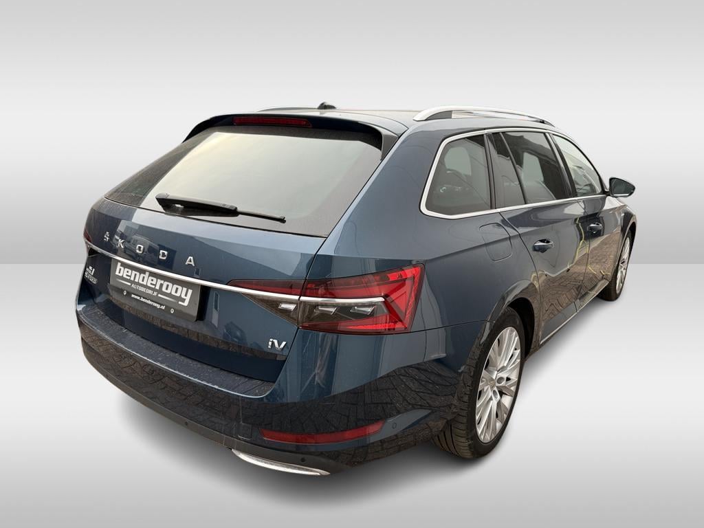 Skoda Superb combi 1.4 tsi iv 218pk lauran & klement | leder | pano dak | t